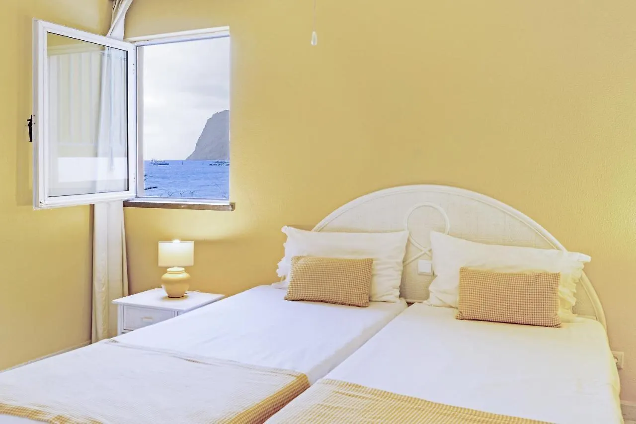 Cosy Apartment With Sea View Funchal